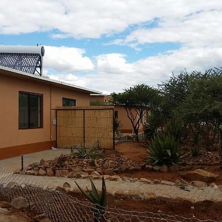 Cheetah View Lodge Otjiwarongo Ngoại thất bức ảnh