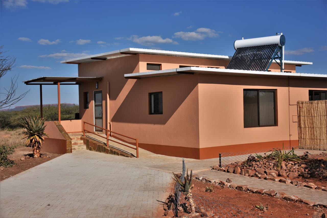 Cheetah View Lodge Otjiwarongo Ngoại thất bức ảnh