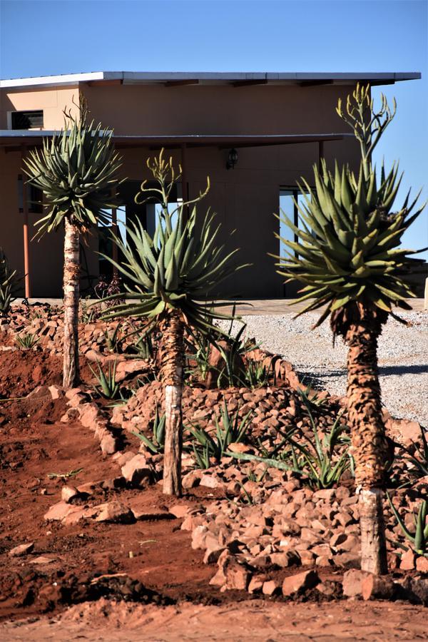 Cheetah View Lodge Otjiwarongo Ngoại thất bức ảnh